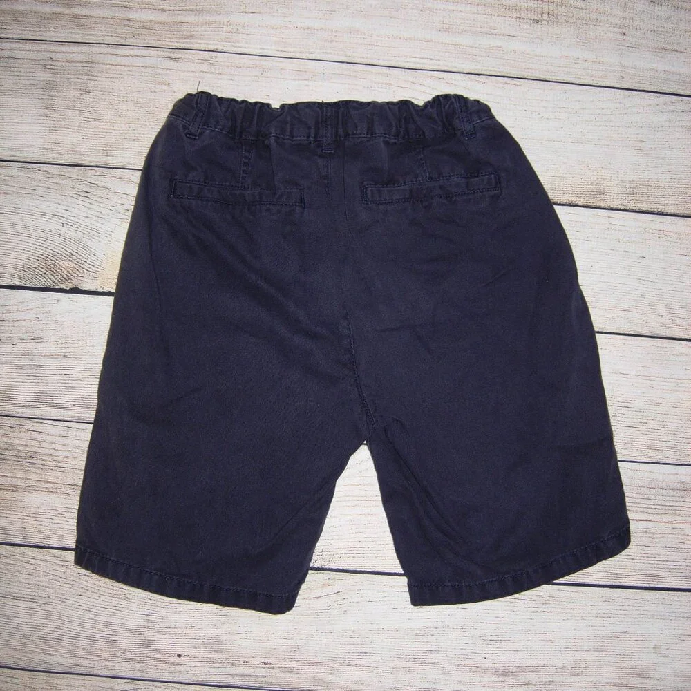 Place boys size